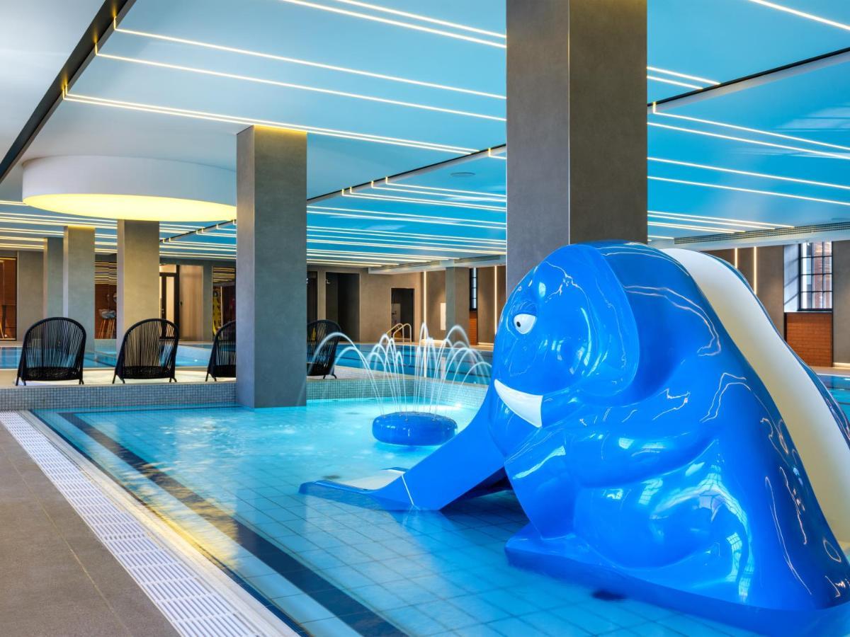 Готель Mercure Fabryczna 4*