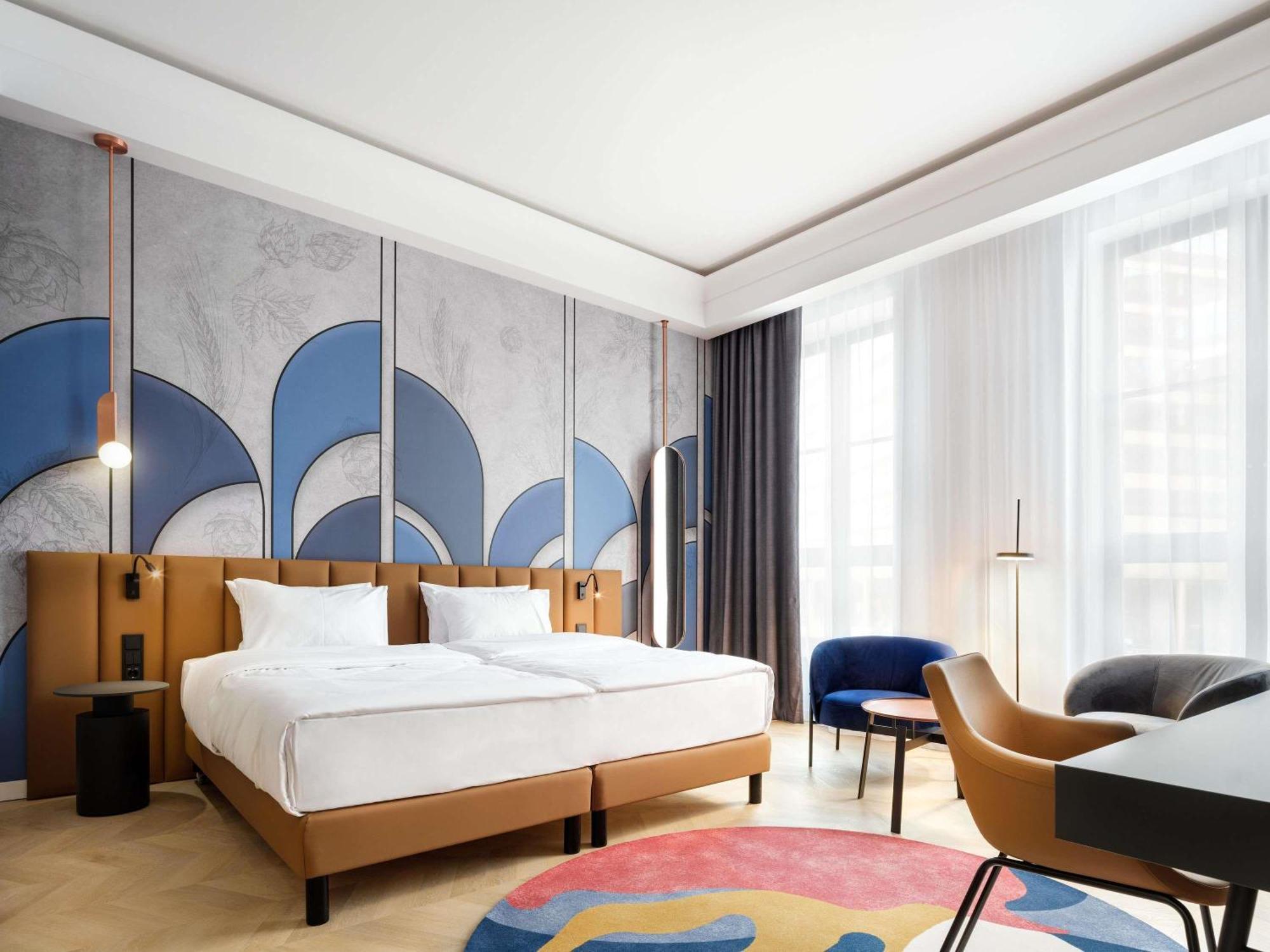 Mercure Fabryczna Hotel 4*
