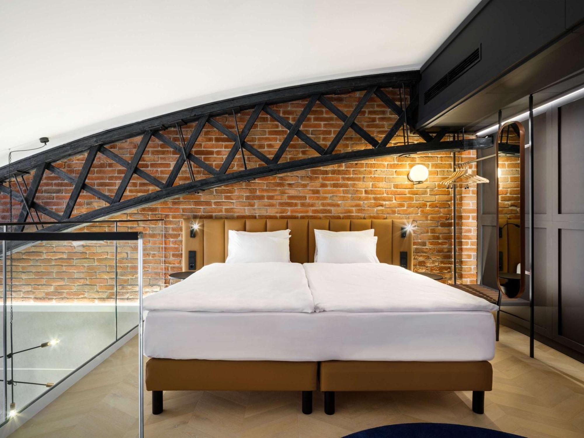 Hotel Mercure Fabryczna 4*