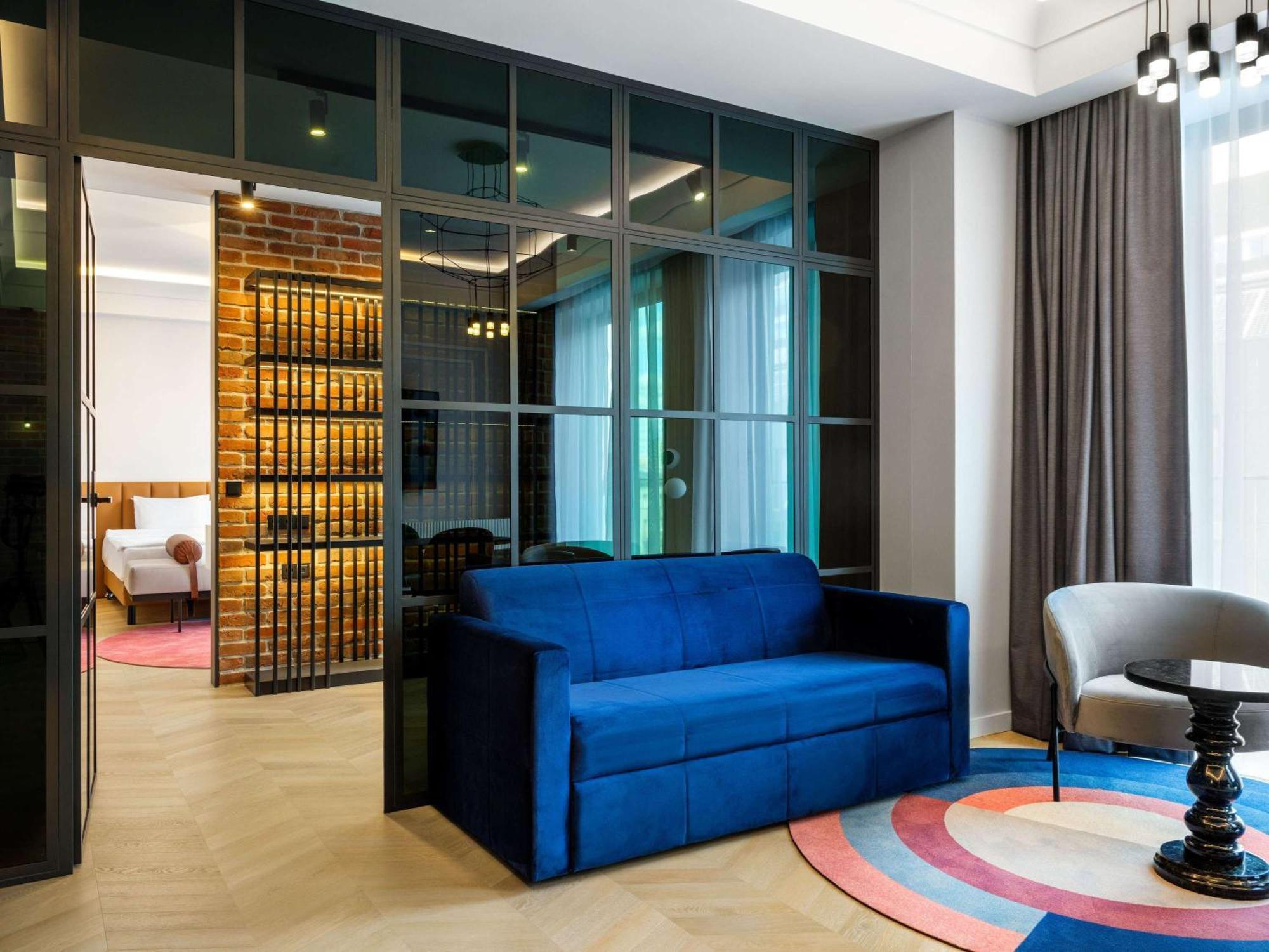 Mercure Fabryczna Hotel 4*